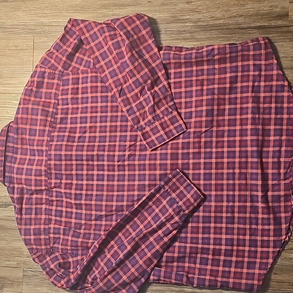 Men's Izod Red and Blue Plaid Flannel Shirt XXL - Picture 4 of 4